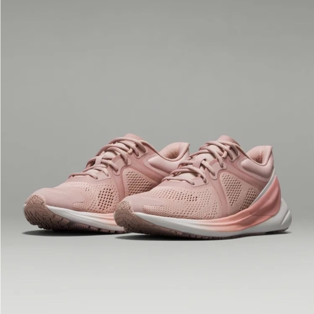 Lululemon blissfeel running shoes